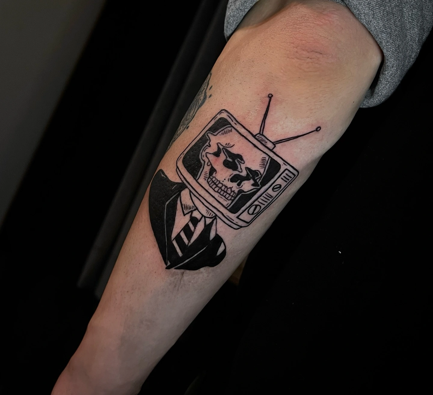 unes.ink_1707229198_3296799920545177956_702228382