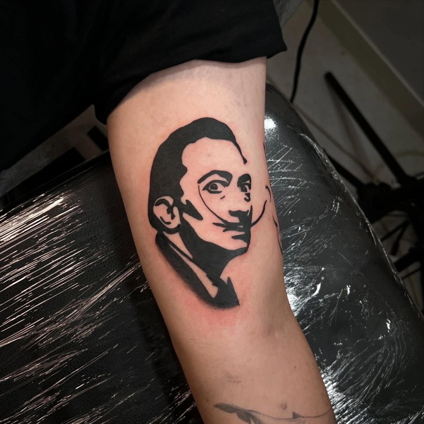 unes.ink_1722800120_3427418281410620524_702228382