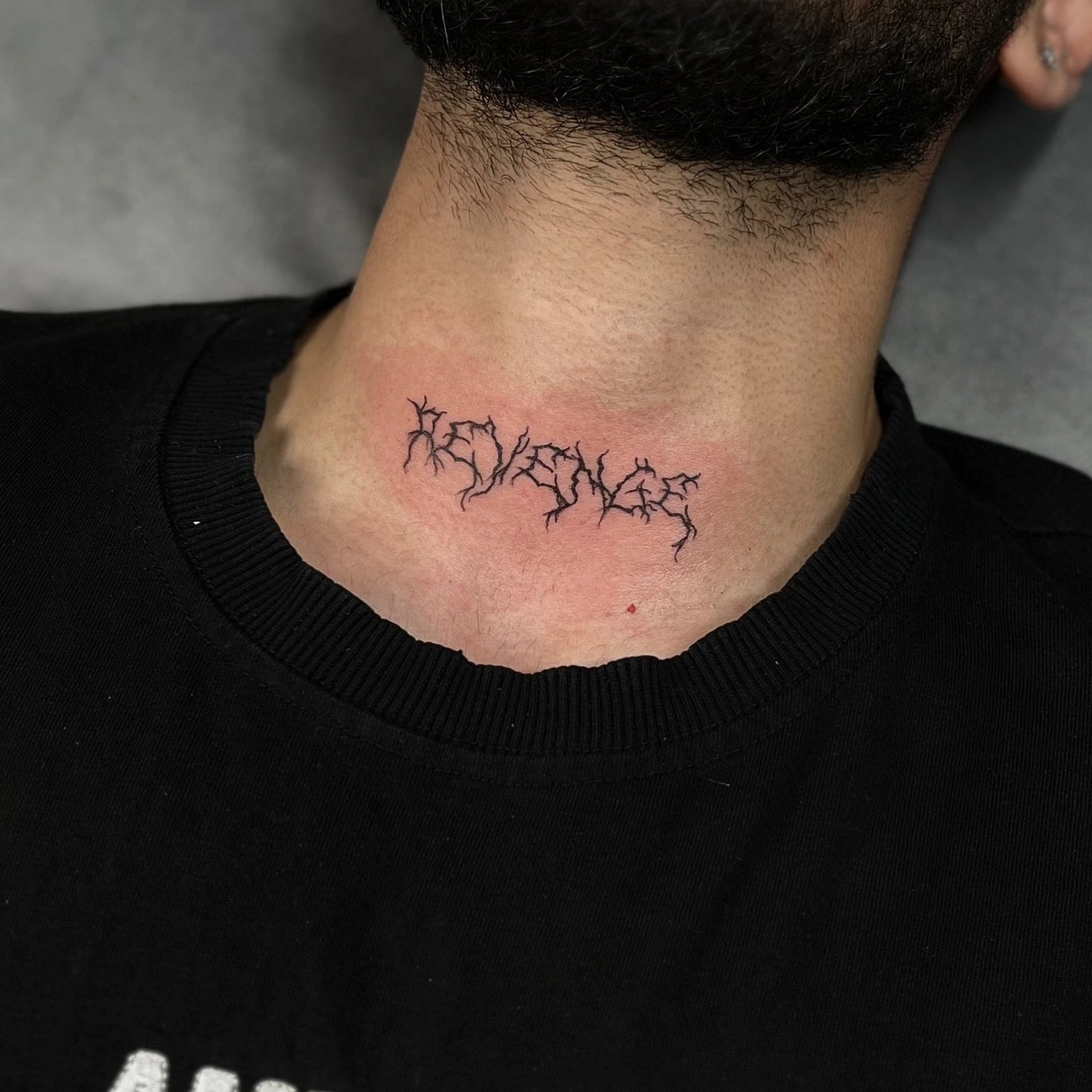 unes.ink_1746479106_3626052019622009271_702228382